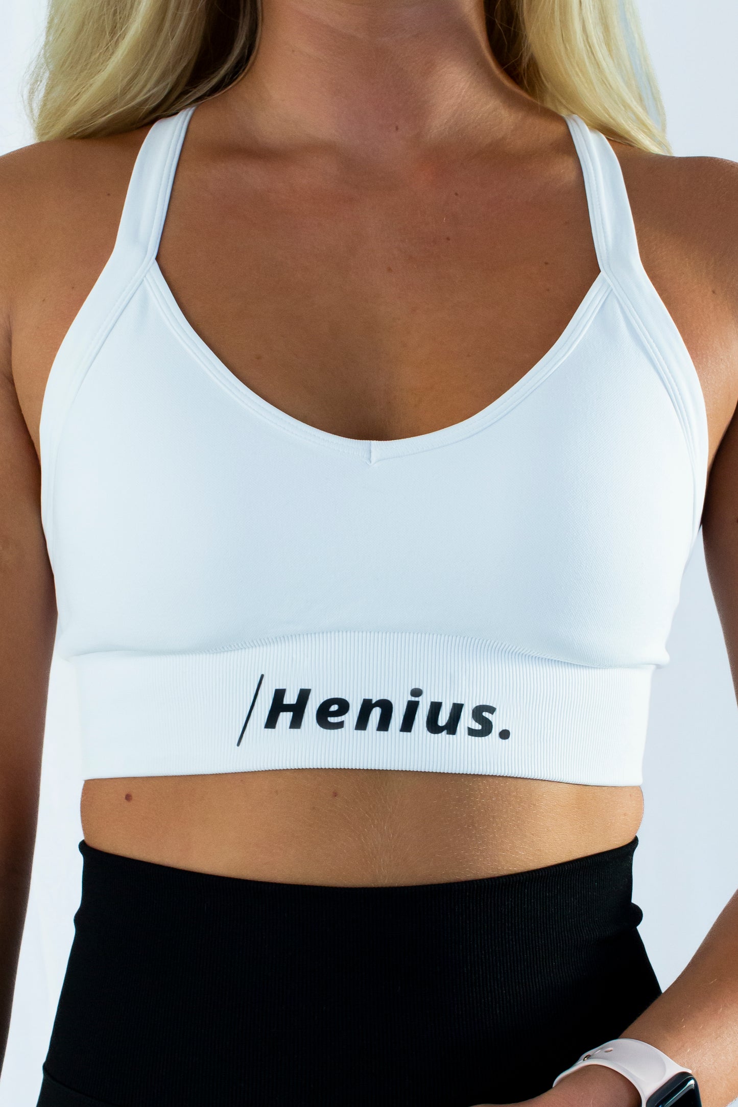 Sports Bra With Crossover Straps